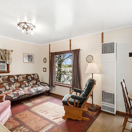 Swan Lake Resort & Campground Fergus Falls Bagian luar foto