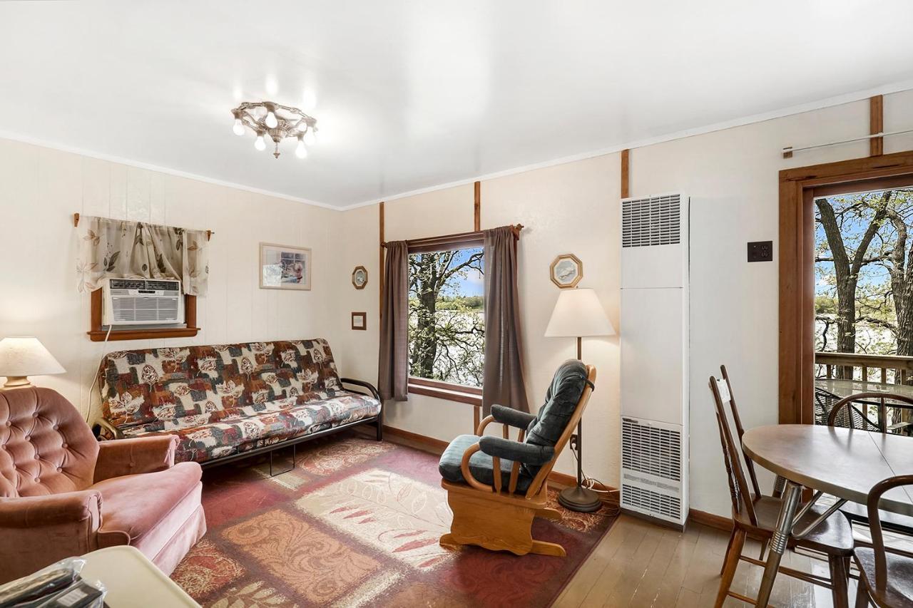 Swan Lake Resort & Campground Fergus Falls Bagian luar foto