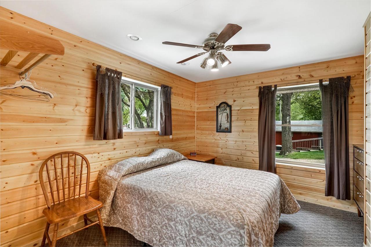 Swan Lake Resort & Campground Fergus Falls Bagian luar foto